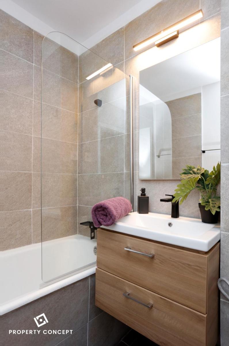 Brand new lovely studio near Metro Station - Housity