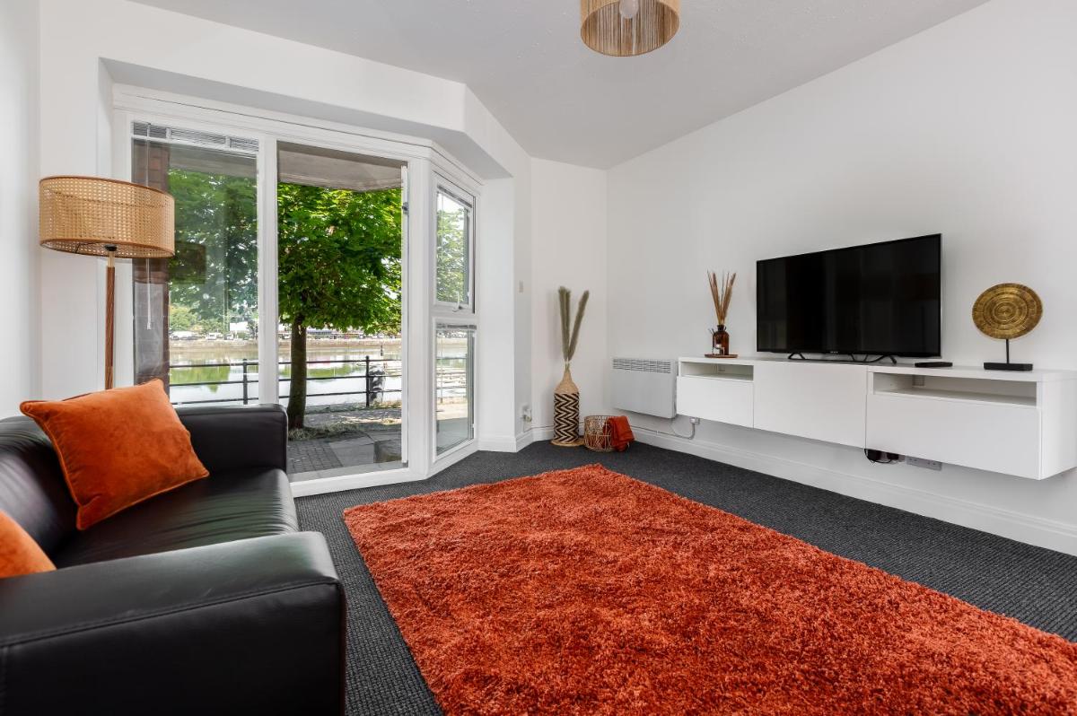 Princes - 2 Bedrooms Parking Wi-Fi - Cozy Pads - Housity