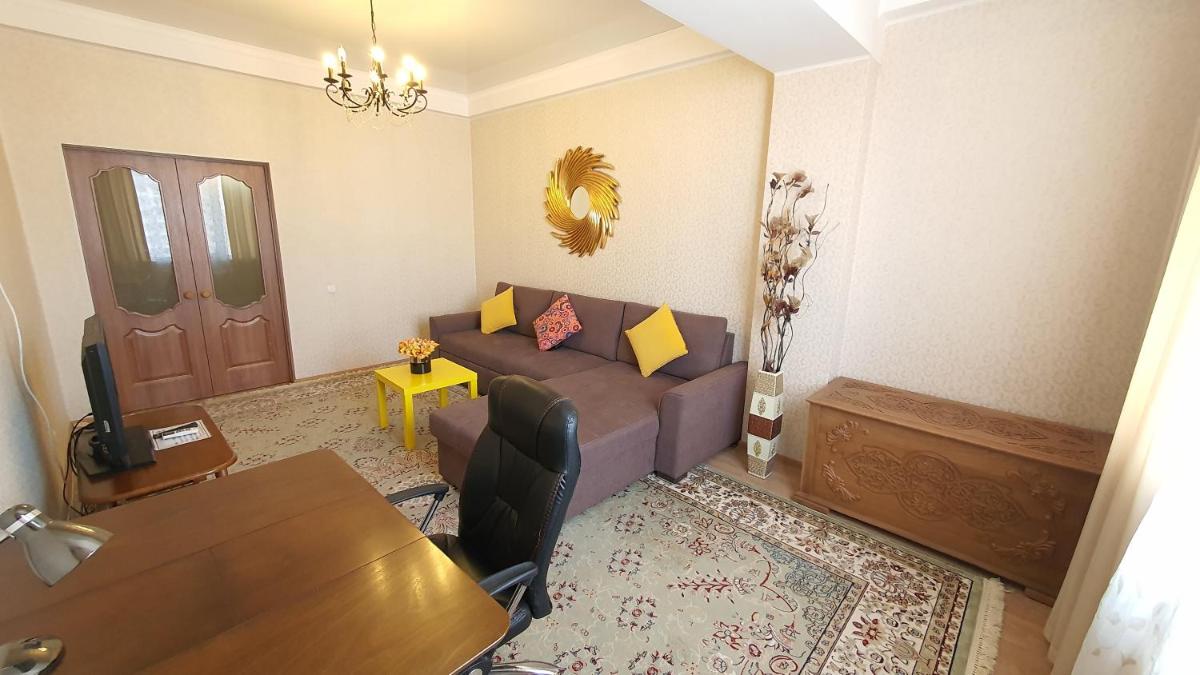 Comfort apartment in the center Bishkek - Housity