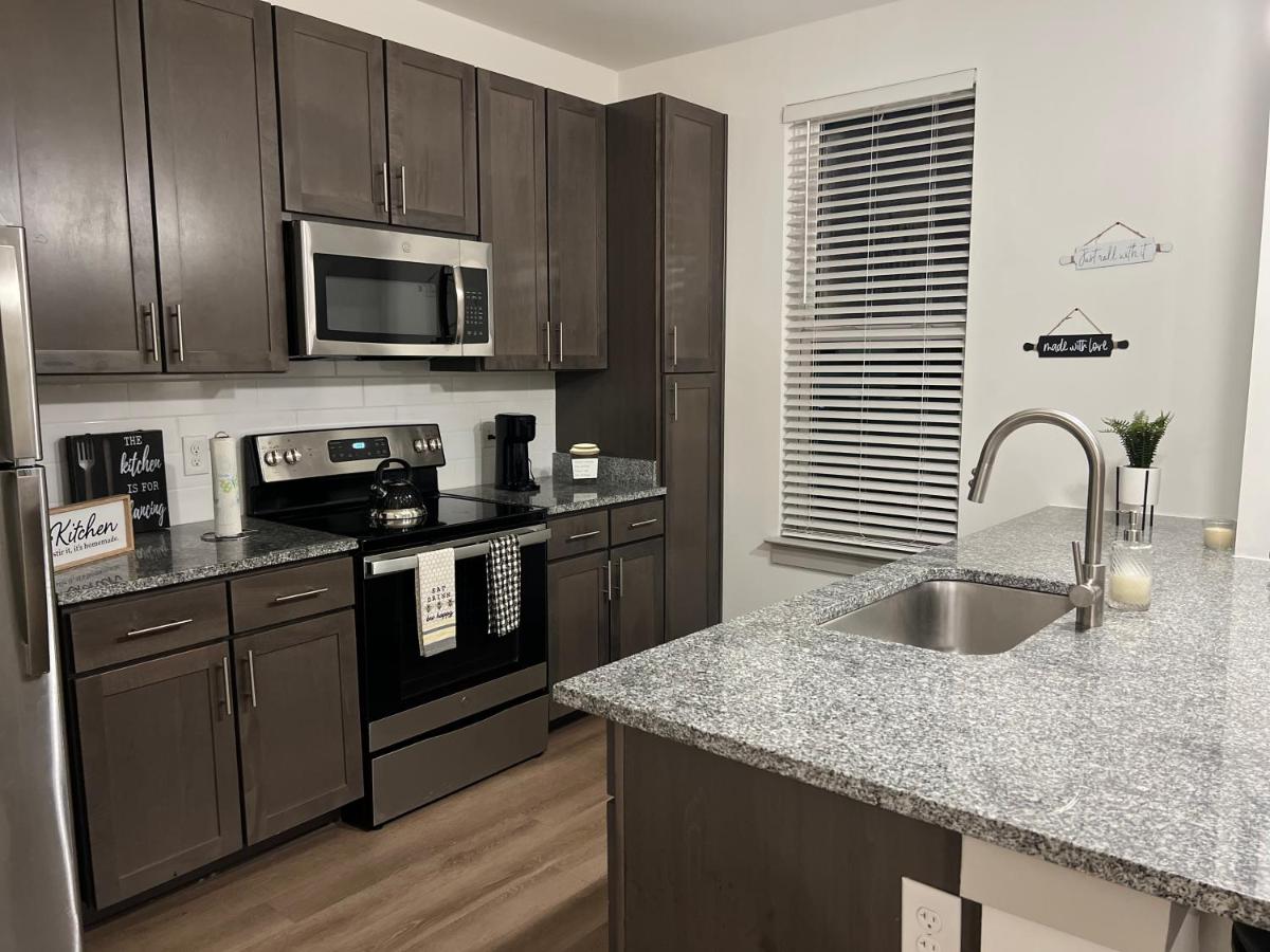 Beautiful Unique Home - Housity