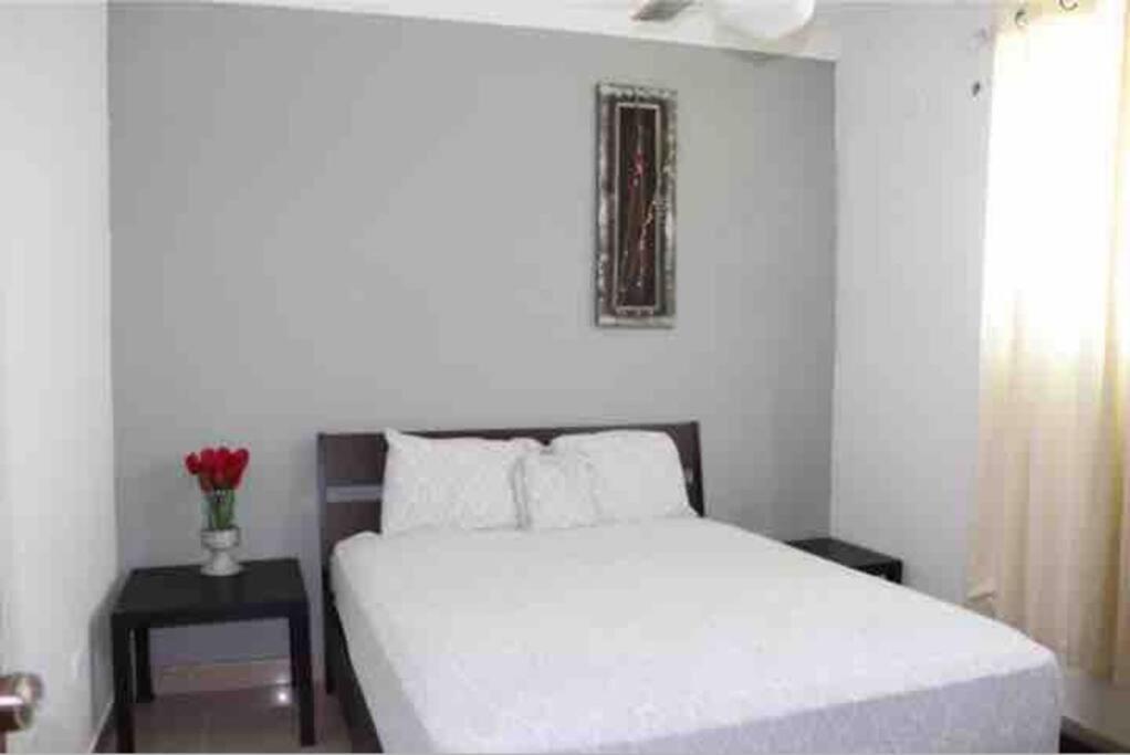 Self check in , moderno, A/C completo Wifi, TV 4K - Housity