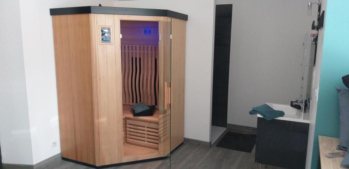 Suitetrails - L'instant spa et sa terrasse privative