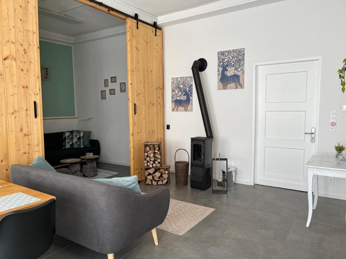 Alte Schule Seinsfeld - Housity