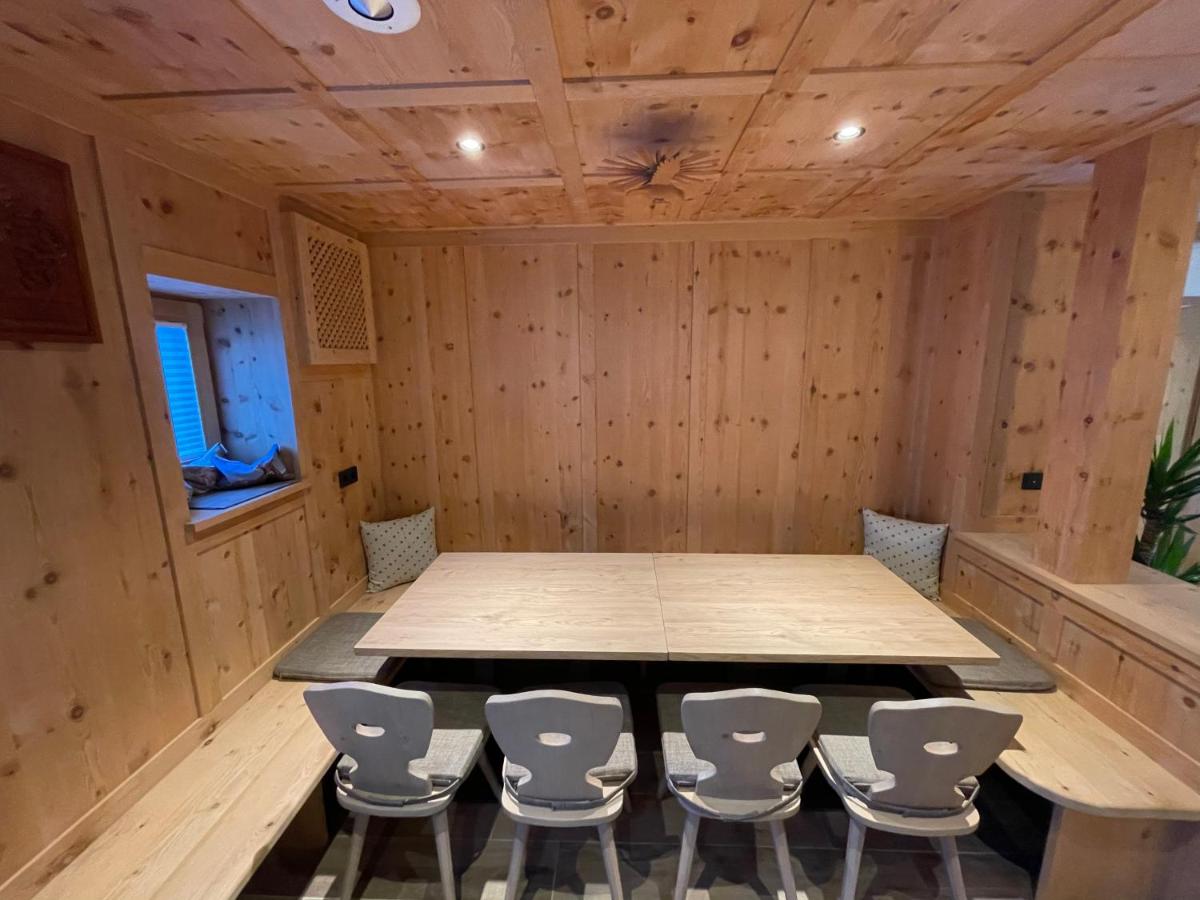 Dorfblick Appartements & Rooms - Housity