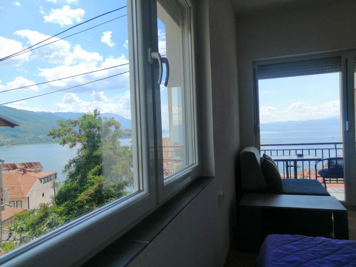 GREY Apartment Ohrid - Housity