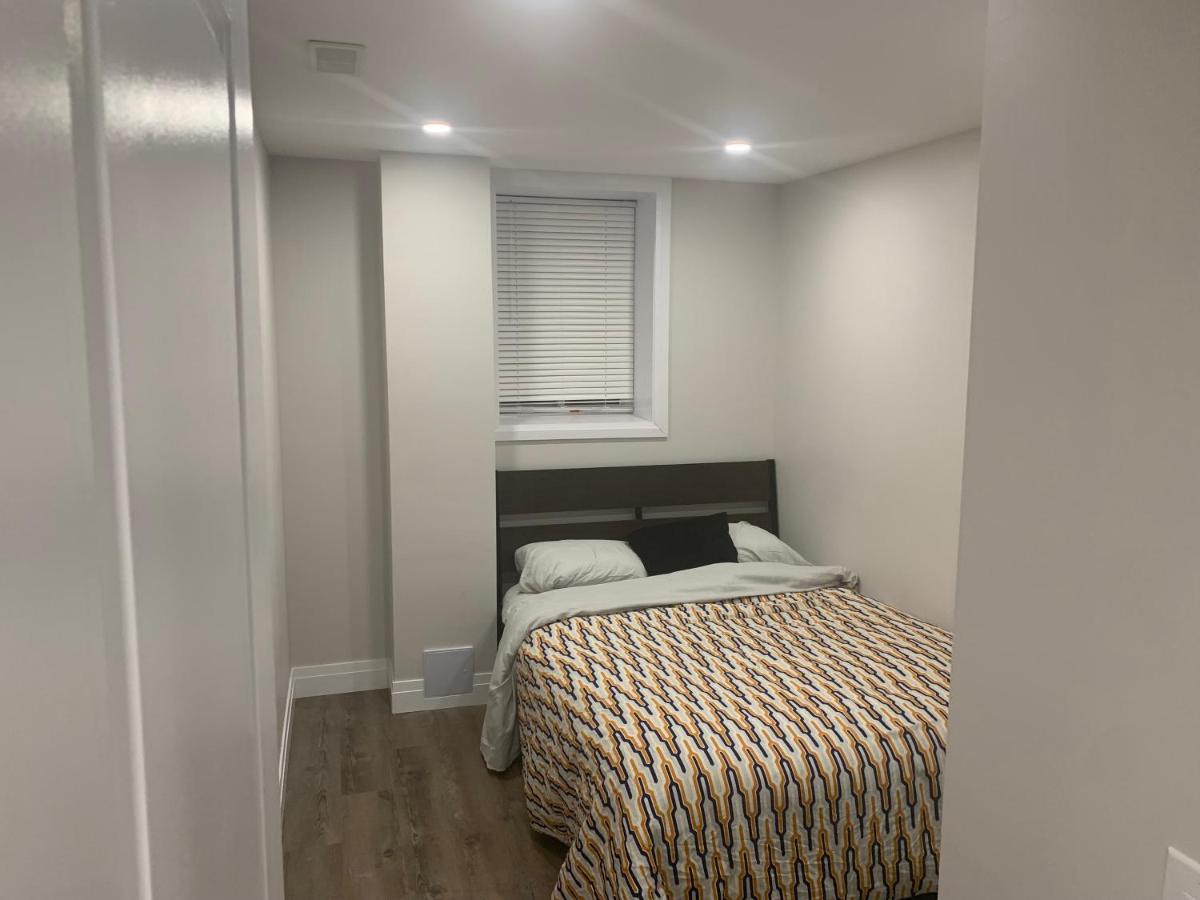 Cozy basement suite exuding Luxury Location & Convenience! - Housity