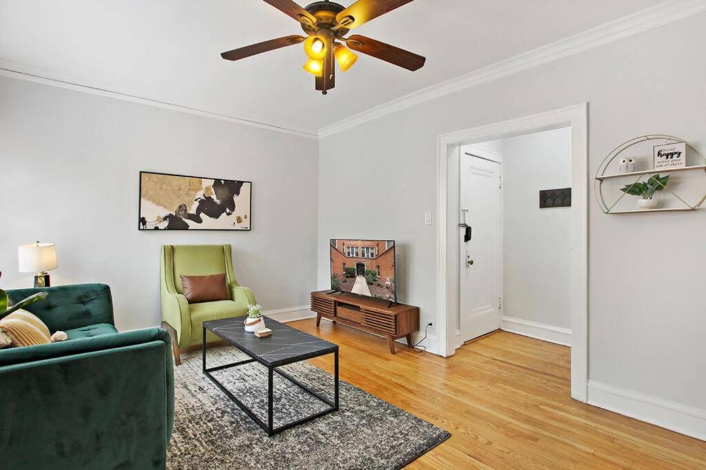 Deluxe 1BR Apartment in Ravenswood - Campbell 3 - Housity