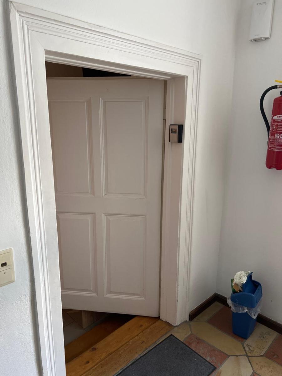 Privat Arpartment - Housity