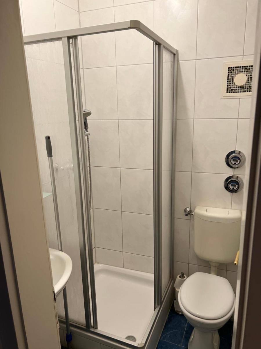Privat Arpartment - Housity
