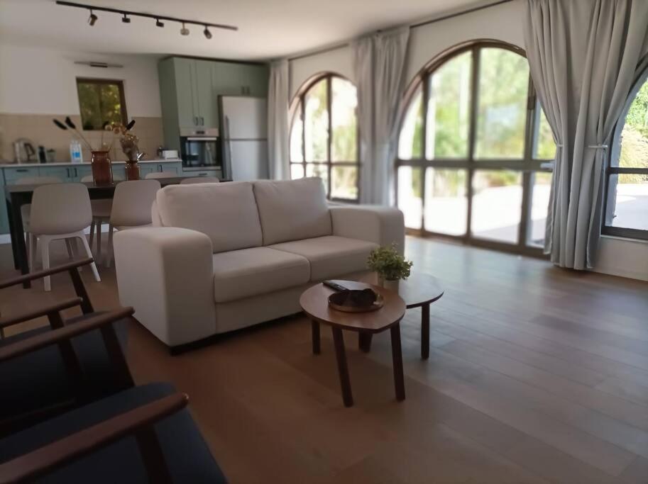 Eilat stone Terrace-אילת סטון טראס - Housity