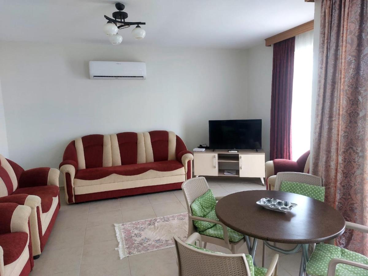 HOLIDAY HOUSE ADA - Housity