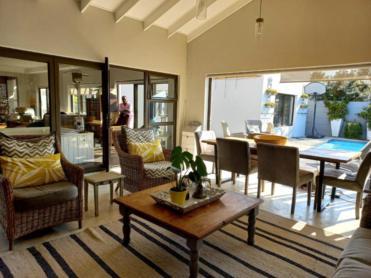 Home away from home - Housity