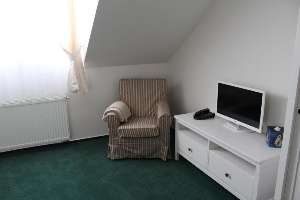 Hotel U Parku - Housity