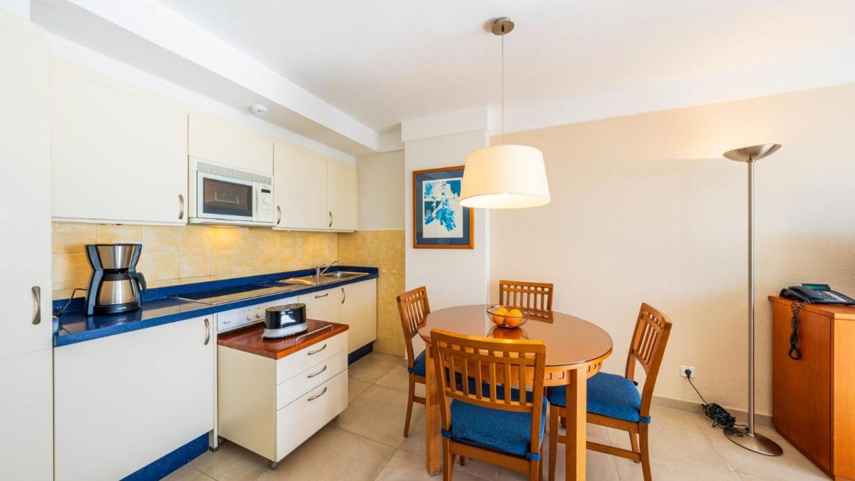 Una cocina o zona de cocina en Hapimag Apartments Marbella