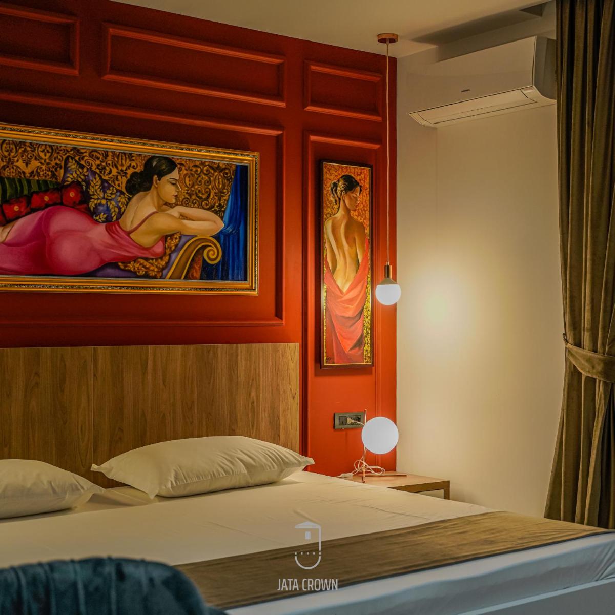Suitetrails - Jata Crown Hotel