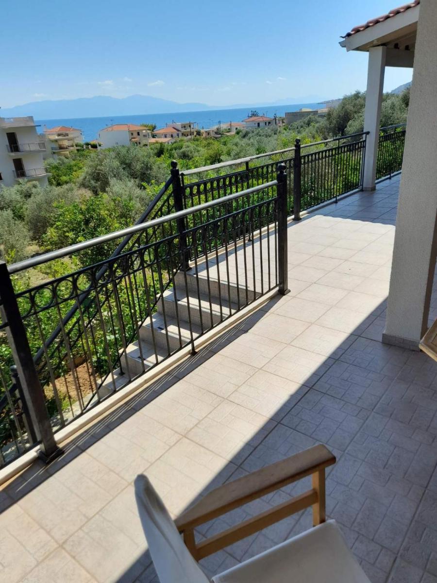 Derveni Summer House - Housity