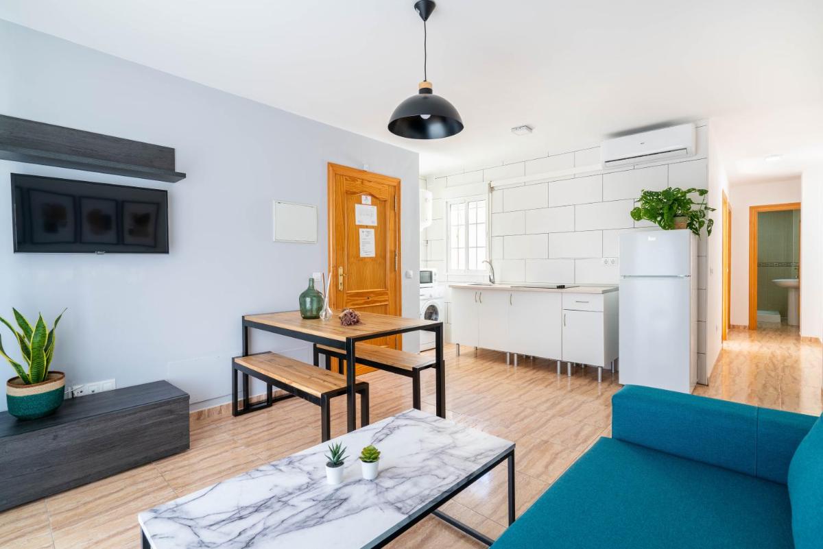 Be Free Carboneras - Housity