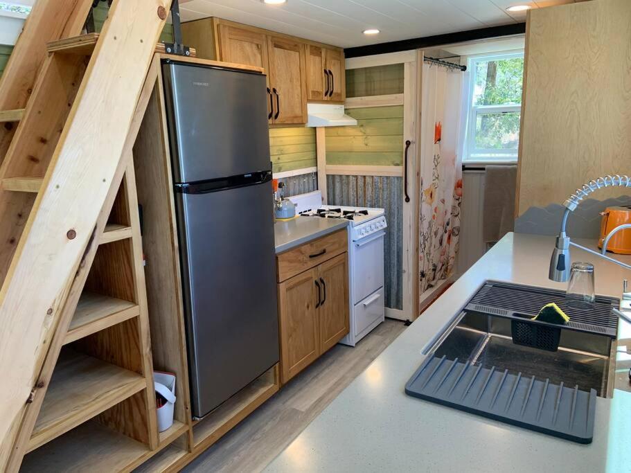Tiny Home at Bidwell Canyon Farm - Housity