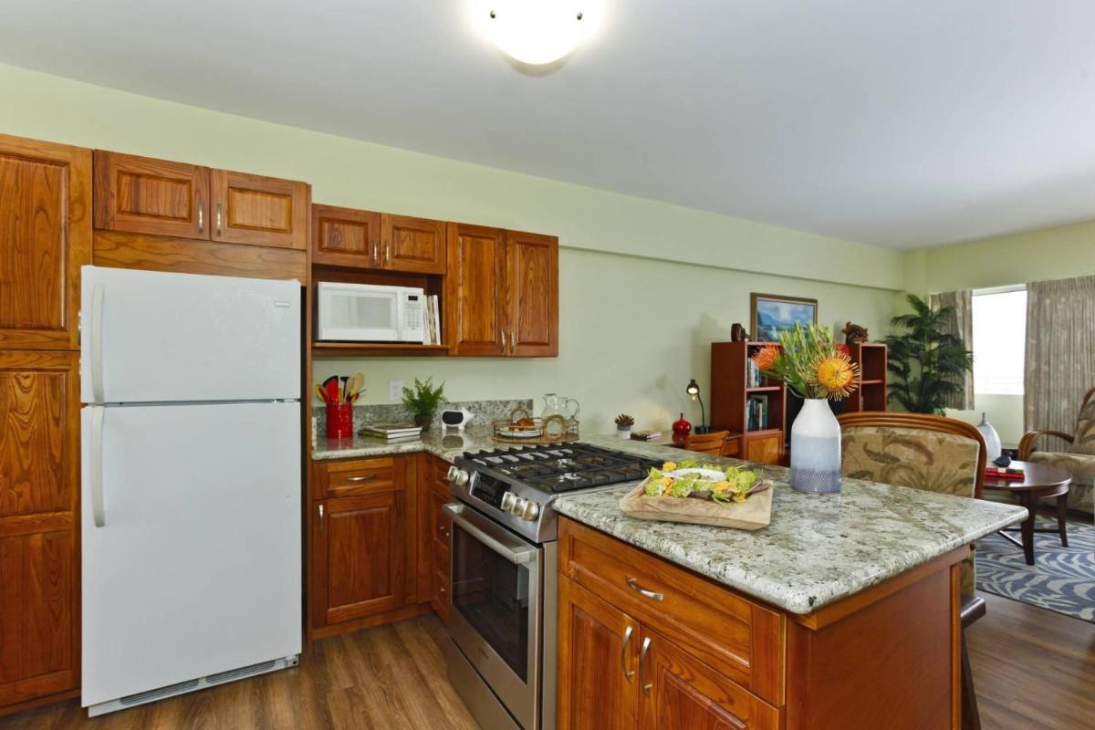 Waikiki Shore #1010 - Housity