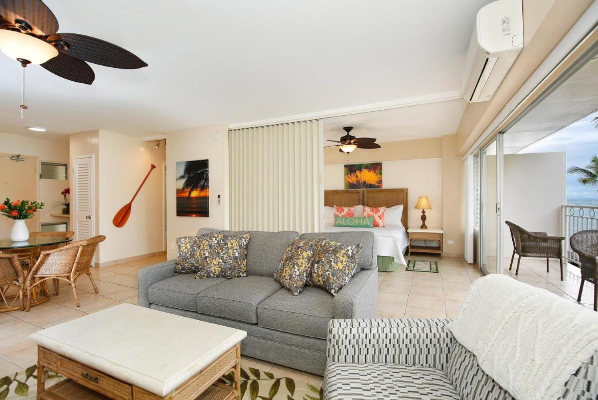 Waikiki Shore #308 - Housity
