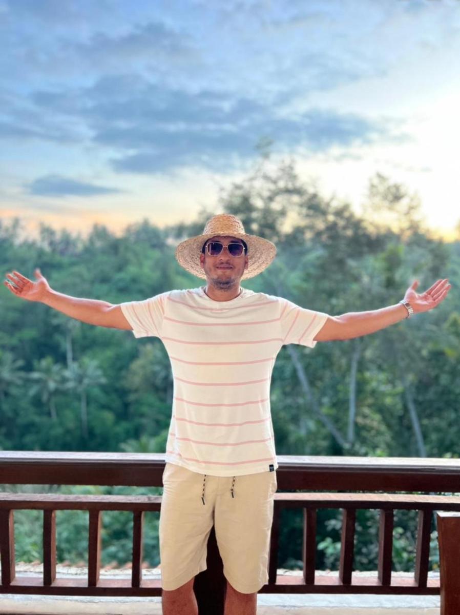 D'tepi Ubud House - Housity