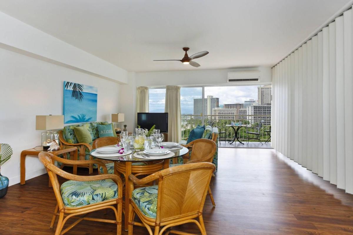 Waikiki Shore #1316 - Housity