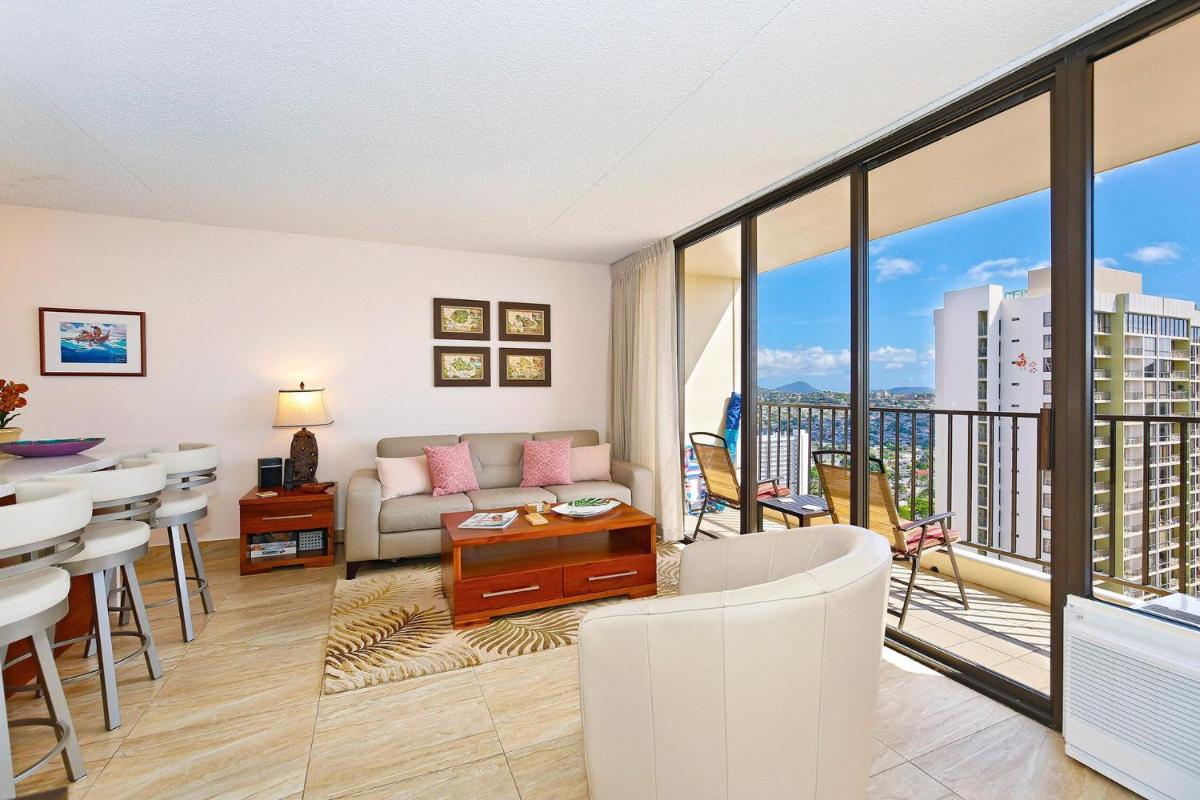 Waikiki Banyan #3511-T1 - Housity