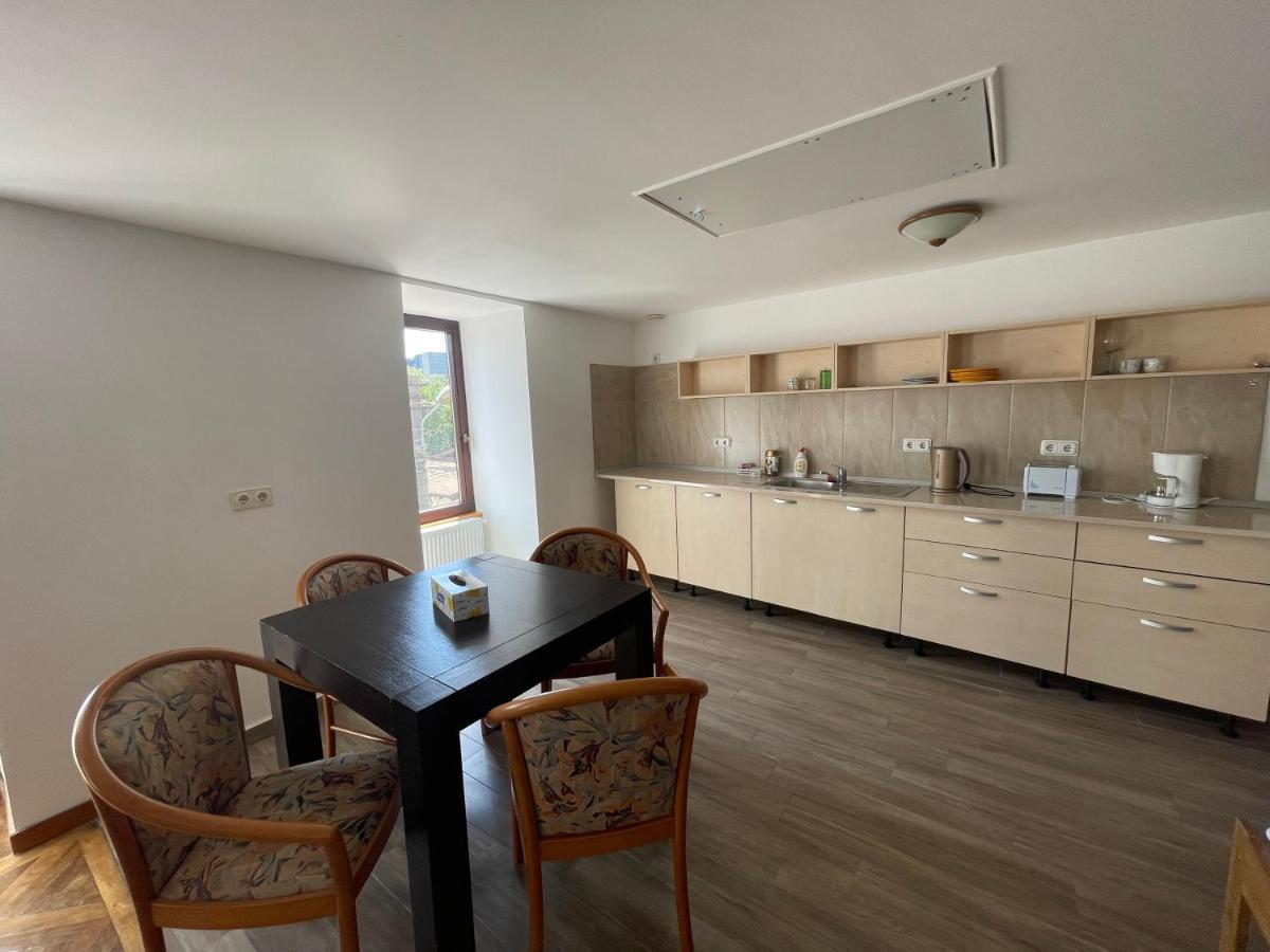Z House - Housity