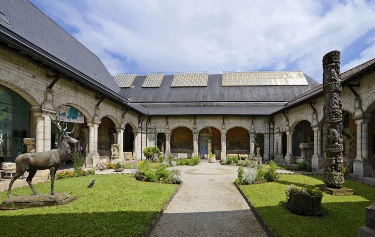 Logis 8 St Front gite urbain Périgueux - Hizvo
