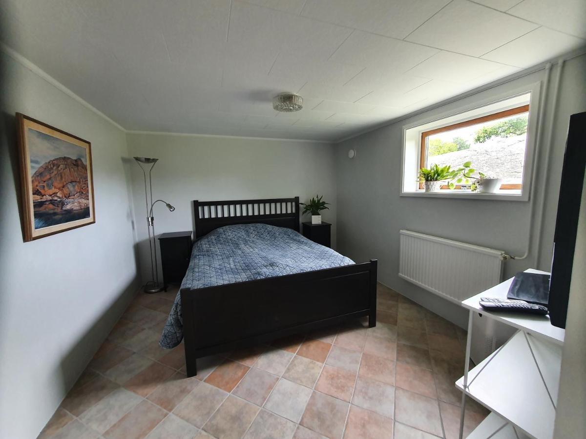 50 m till bad i centrala Skärhamn - Housity