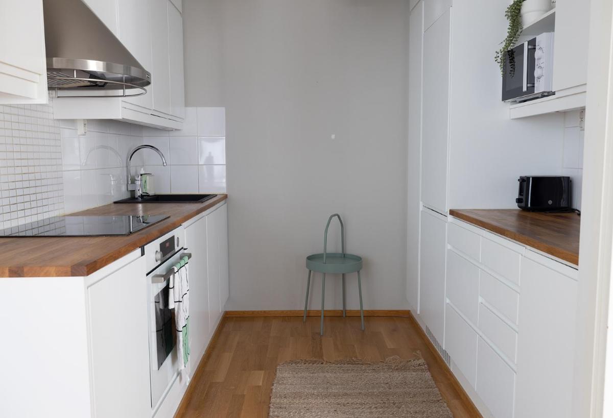 2ndhomes Charming 1BR Apartment with Sauna in Lönnrotinkatu - Housity