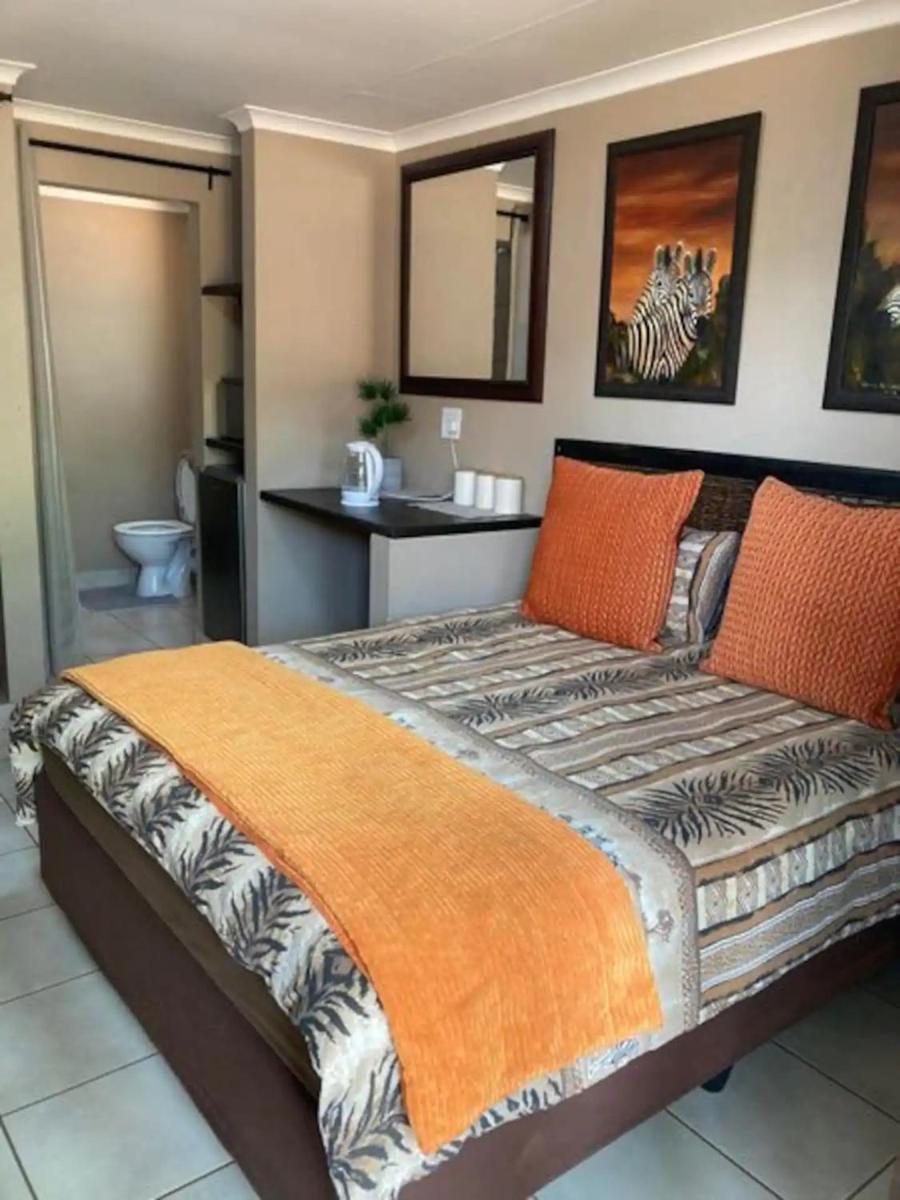 Haizum's Studio's - Housity