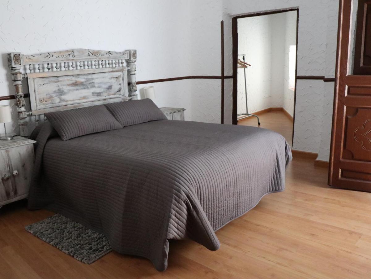 Casa Cuesta de las Monjas -Habitaciones privadas en casa amplia compartida - Housity