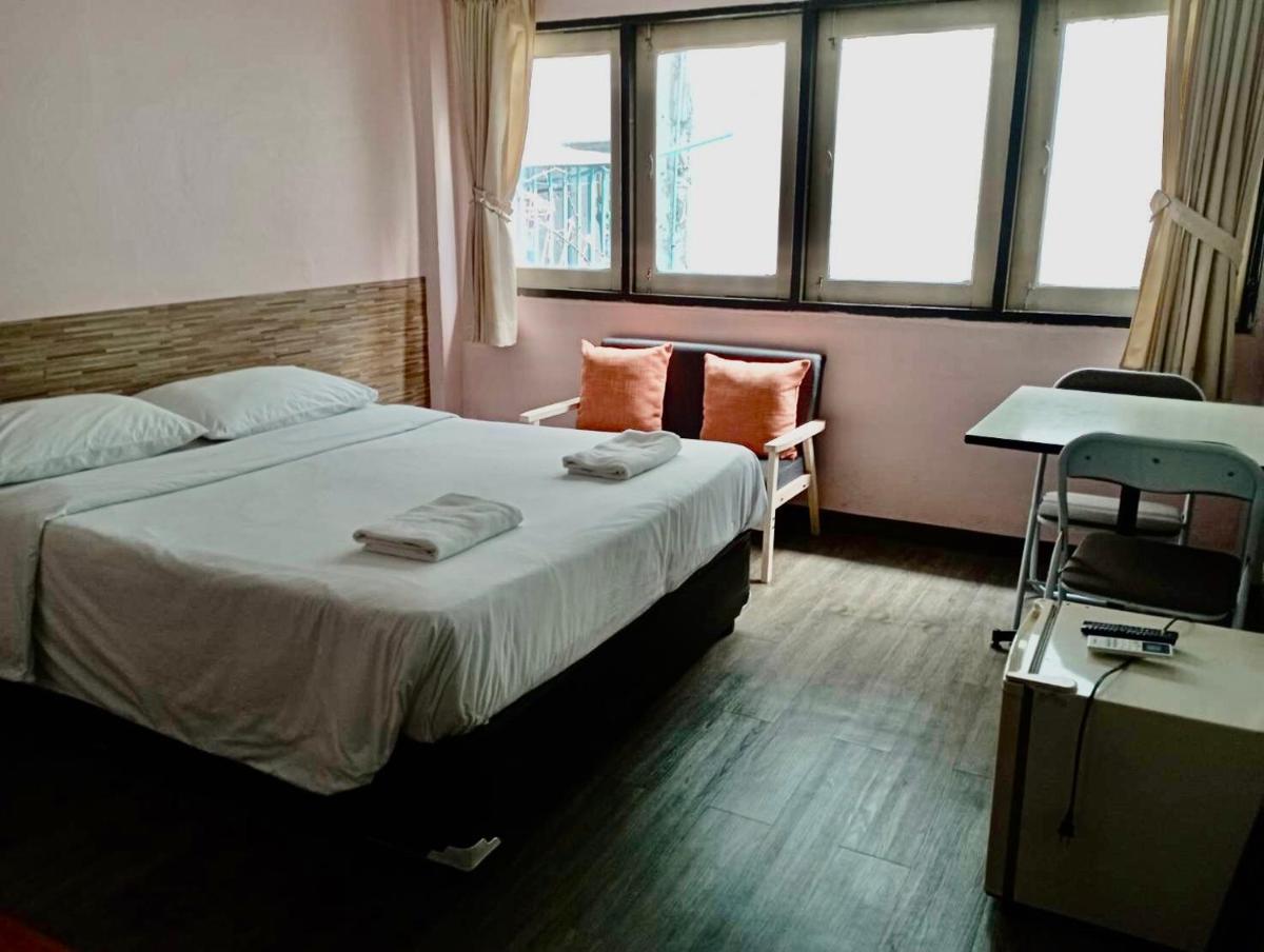 Rajparop PLace - Housity
