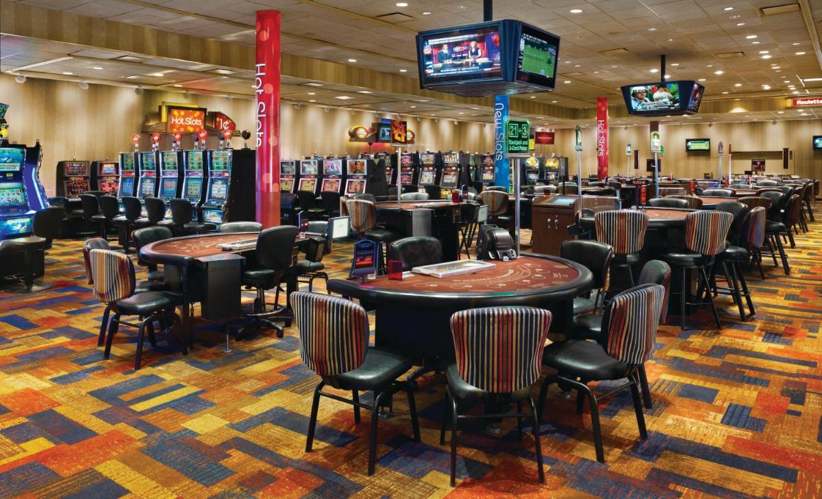 Ameristar Casino Hotel - Housity