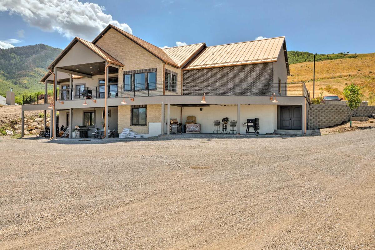 Newly Built Tooele Suite with Stunning Views! - Housity