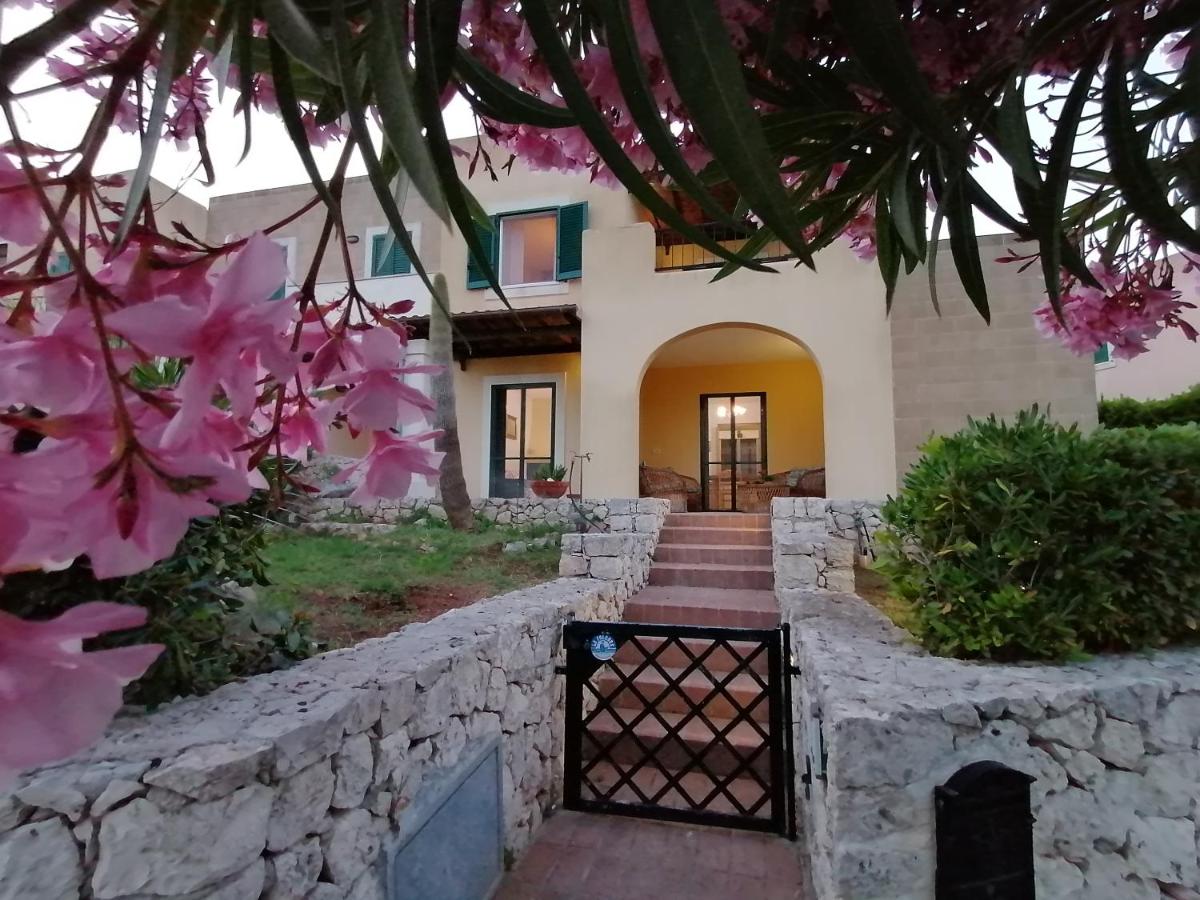Villa Nena, vista mare - Housity