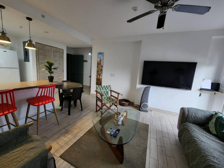 Apartamento PLAYA CARACOL punta CHAME - Housity
