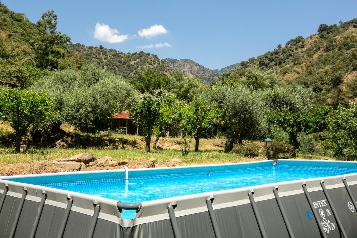 Casa Ricciolino: Sicily - Alcantara, Taormina, Etna - Housity