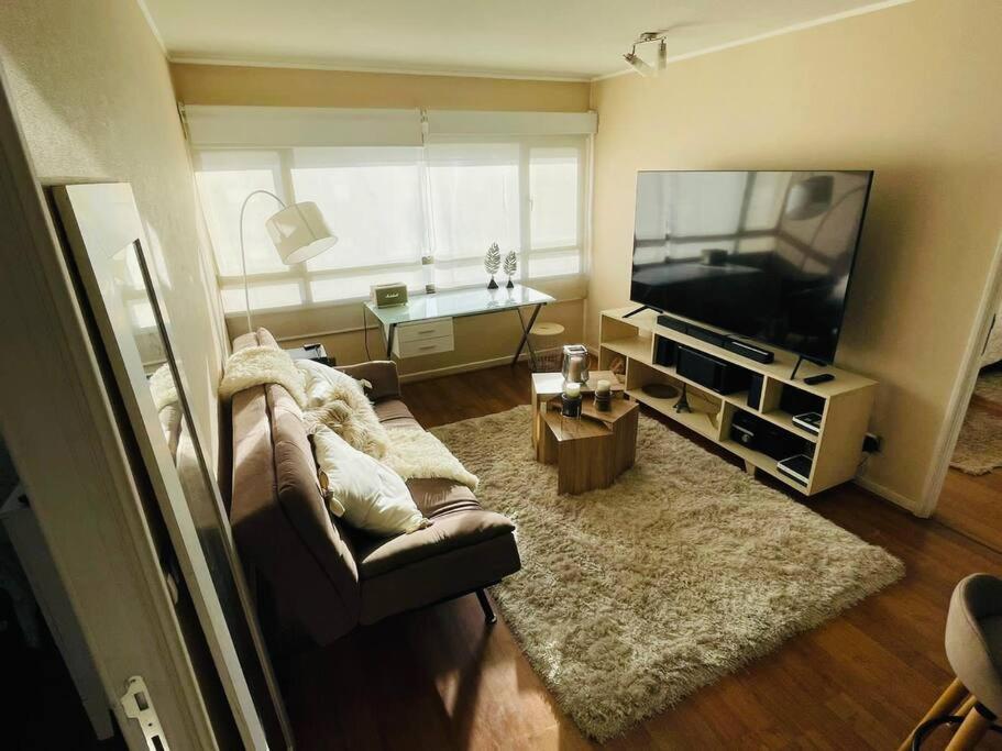 Hermoso Departamento Full Equipamiento - Hizvo