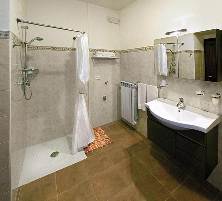 Il Poggio Dei Pettirossi - Housity