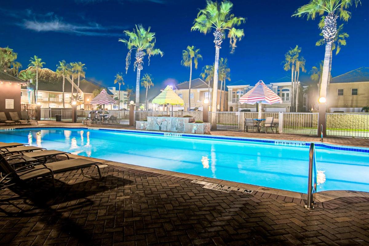 Holiday Inn Express Hotel and Suites South Padre Island, an IHG Hotel - Housity