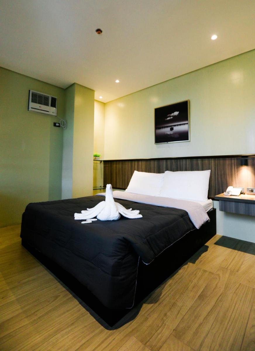 Suitetrails - PILAR MARINA INN
