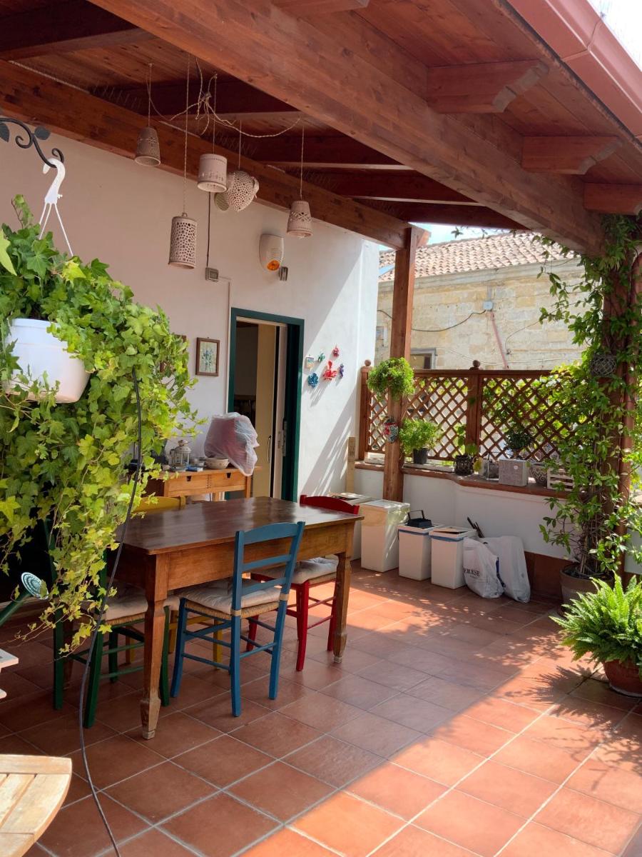 Camere con bagno privato in appartamento condiviso con host - Housity