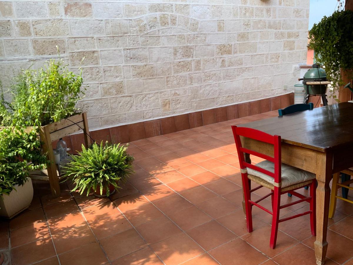 Camere con bagno privato in appartamento condiviso con host - Housity