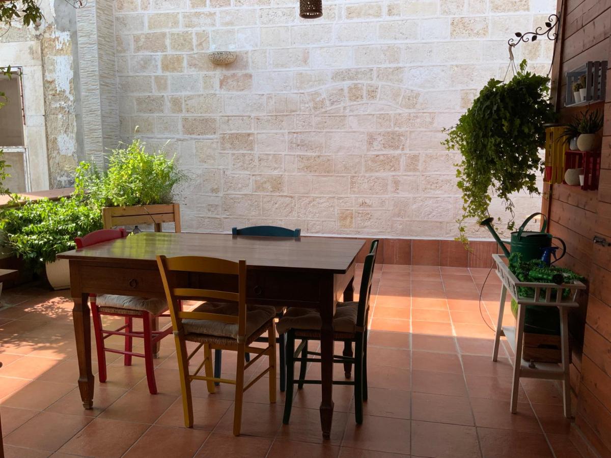 Camere con bagno privato in appartamento condiviso con host - Housity