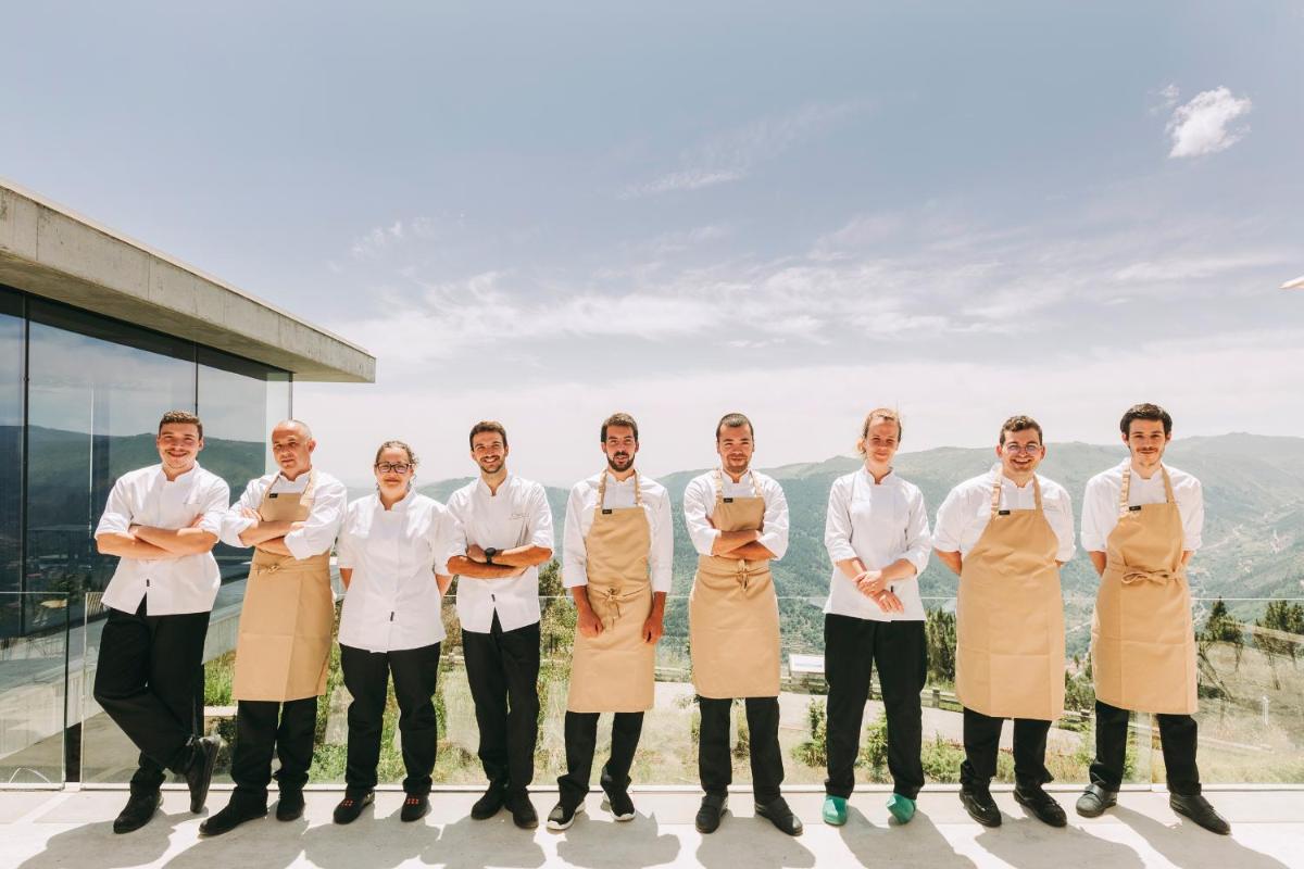 Os clientes hospedados em Casa de São Lourenço - Burel Panorama Hotel - member of Design Hotels