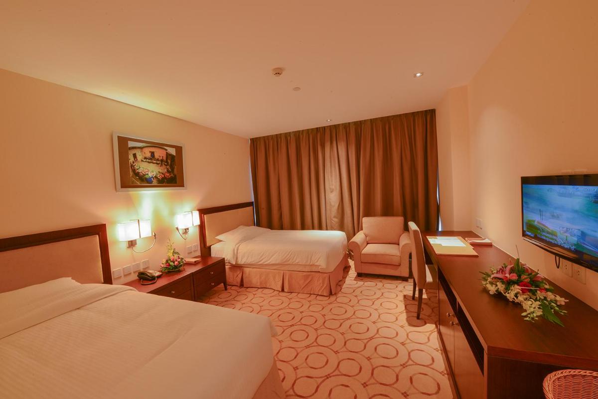 Aristo International Hotel - Housity