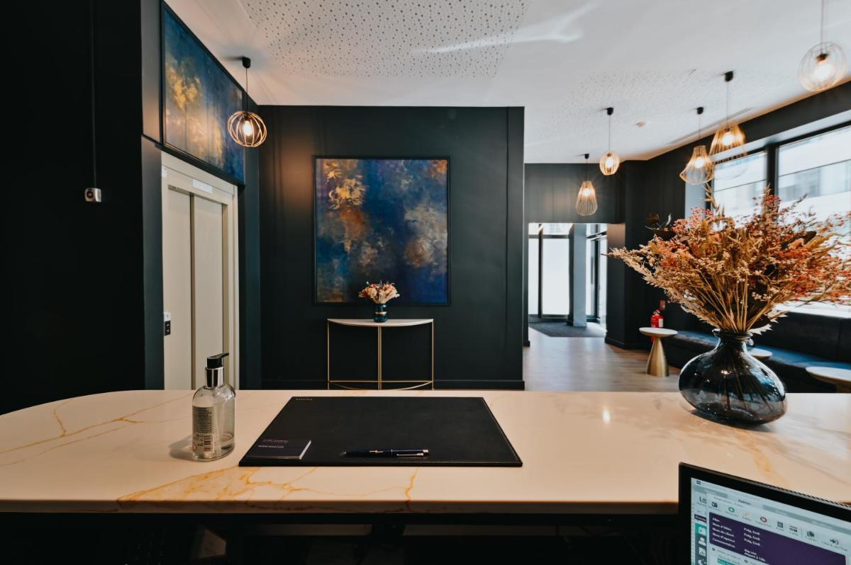 Cuisine ou kitchenette dans l'établissement Keystone Hôtel & Spa