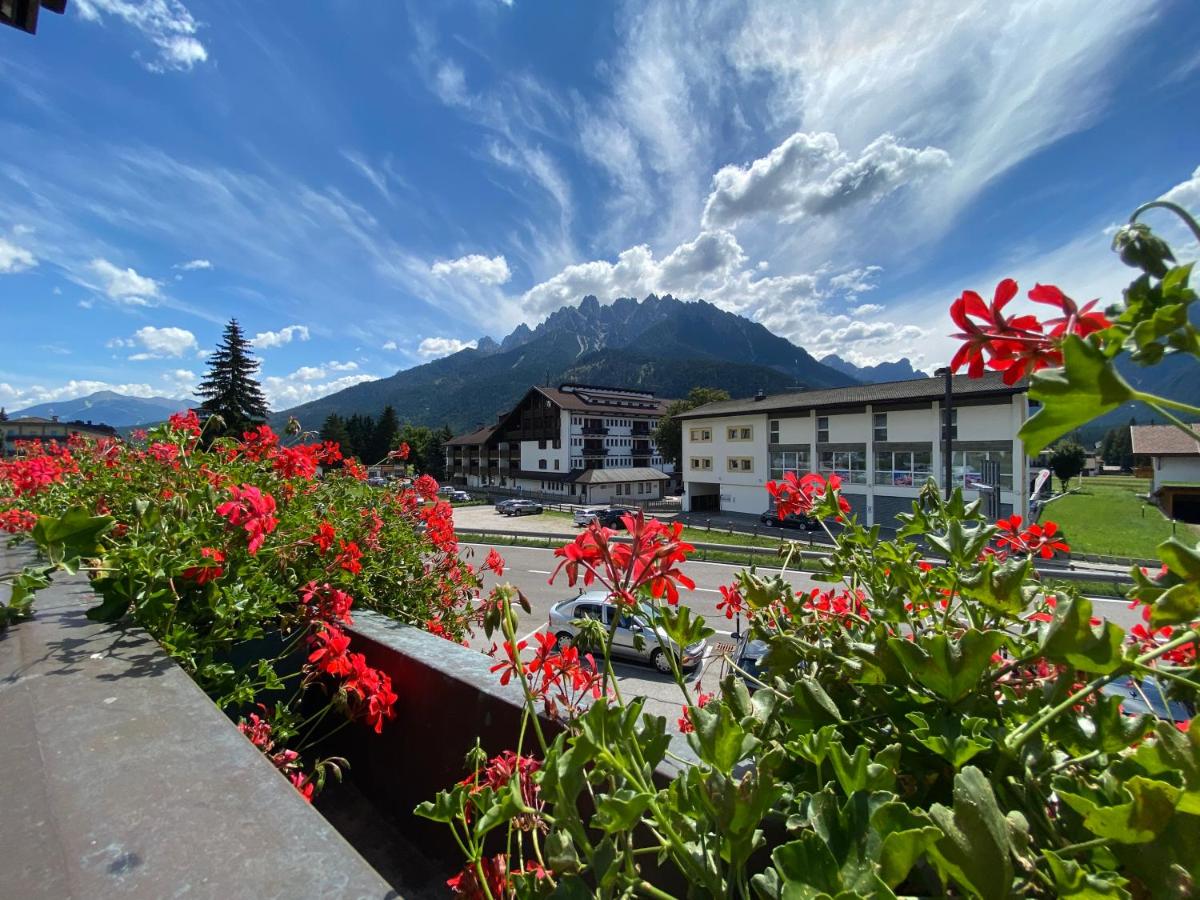 Guesthouse Rosengarten - Housity